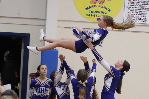 190217 Glide cheer