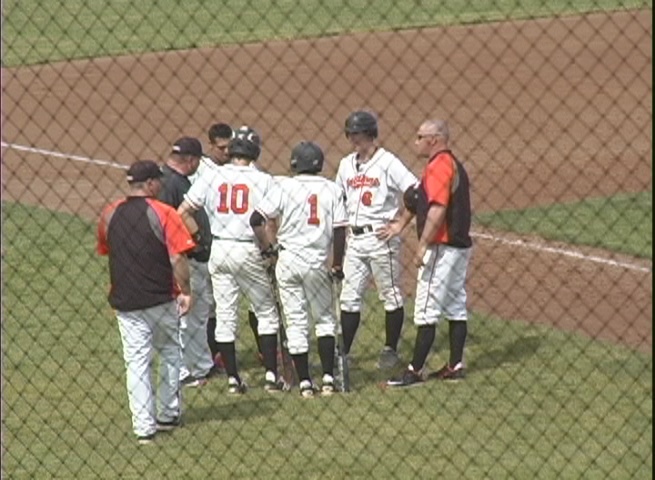 160416 Roseburg baseball 1