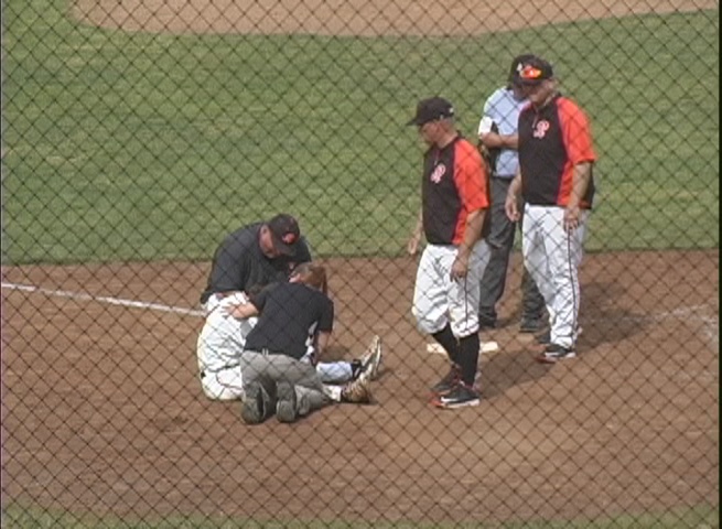 160416 Roseburg baseball 2