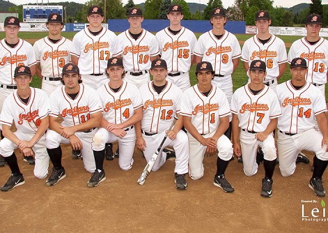 160511 Roseburg baseball team slideshow