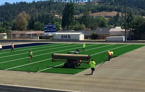 160729 Sutherlin turf 3