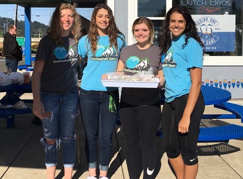 160805 VB West bake sale